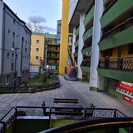 Apartment Papagajka *
